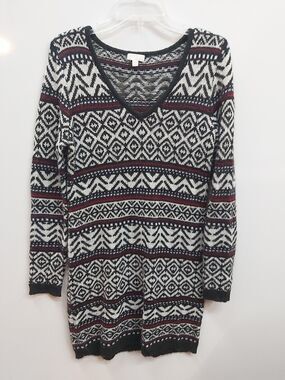C Women's Black & White Midi Sweater Dress Size Medium v neck